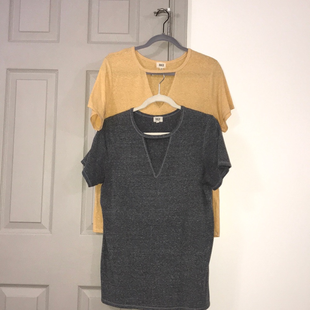 2 Buckle BKE Shirts | W Medium | Grey & Yellow |